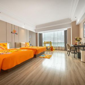 Jimu Family Twin Room